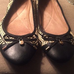 Bass- Rattan WOVEN  ballet flats! 🥿🧺